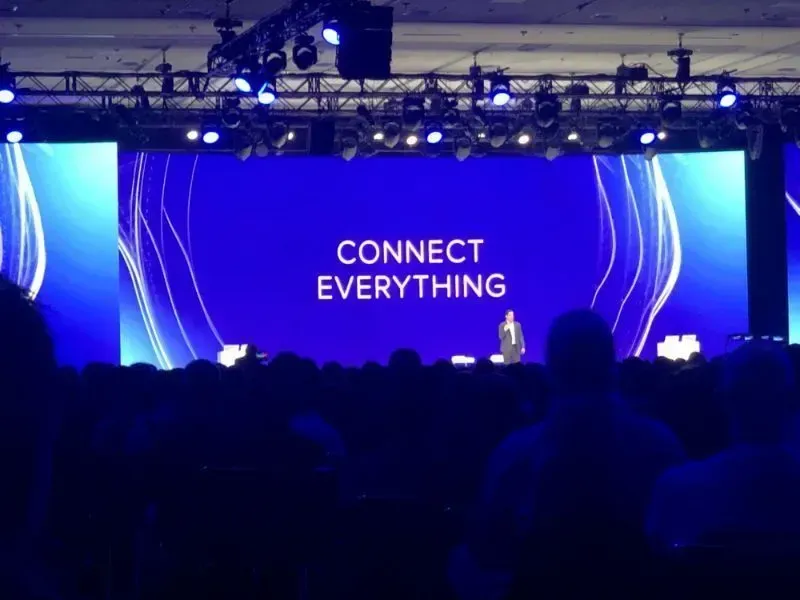 Todd McKinnon introducing Okta's strategy of connecting everything