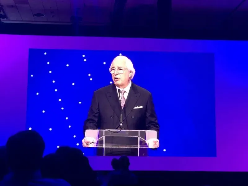 Frank Abagnale presenting the keynote at Oktane19 about his Cyber Security and Fraud Prevention career and being the Original Catch Me If You Can.